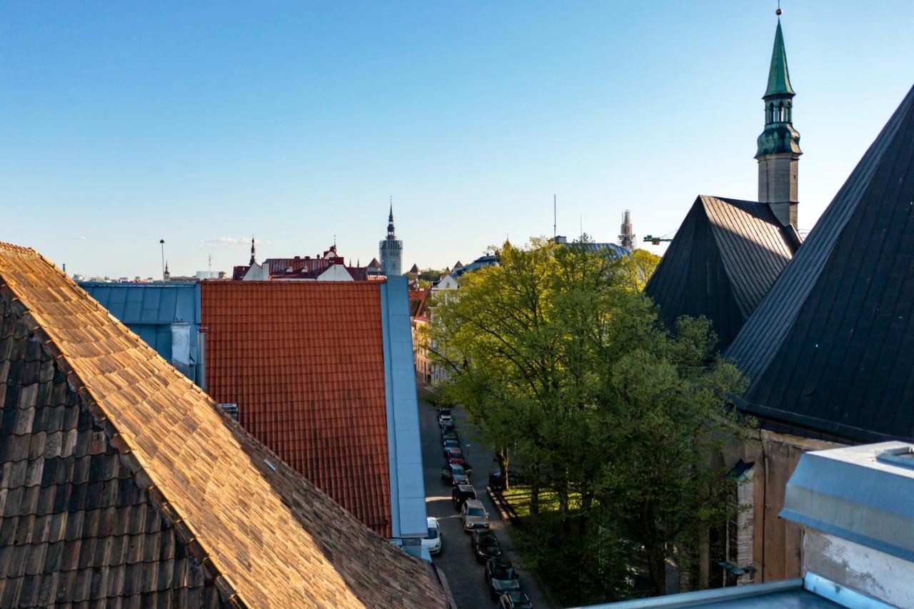 Old Town - Unique Tower Apartment Tallinn Eksteriør bilde